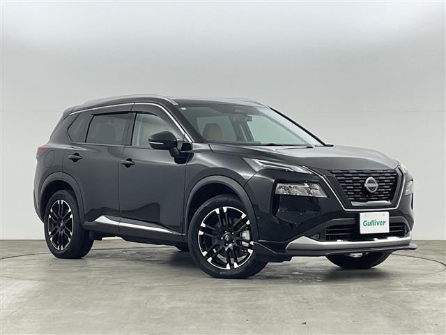 エクストレイル 1.5 G e-4ORCE 4WD 4WD 本革シート