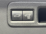 【パワーバックドア】スマートキーや運転席のボタンを押すだけでリアゲートが自動で開閉します!荷物を持っている時や、高い位置にあるバックドアを閉める際に便利な機能です♪