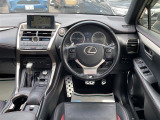 NX 200t Fスポーツ 4WD 4WD 本革シート