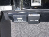 シガーソケット用の充電器が使用可能です!