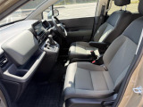 中古車にもボディーコーティング施工できます。一度ボディを磨いてから施工しますので、光沢のある綺麗な状態でお乗りいただけます。お気軽にご相談下さい。