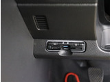 『1台』のお車に対して、こだわって仕入れを行っております。オプション装備装着車となります!