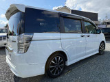 お車に詳しくないお客様でも、スタッフが親身になって相談にお答えさせて頂きます!