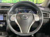 【純正革巻きステアリング】上質な革を使用することで、手にしっかり馴染みとても運転しやすいハンドルです♪