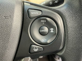 アクセルから足を離しても設定したスピードを保ち走行し、高速道路での疲労軽減に役立つクルーズコントロール付きです!