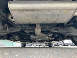 下回りの状態です。錆が少ない車です。