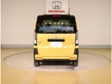 ご納車までの期間ですが、県内のお客様は1、2週間、県外のお客様は2、3週間ほどでご納車が可能となります。但し、お支払いや書類の状況によっては多少の前後もありますので、その際には何卒ご了承下さい。