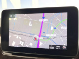 ●純正ナビ:一体感のあるナビは、高級感ある車内を演出してくれます。オーディオ機能も充実しておりますので、運転もより楽しめます♪