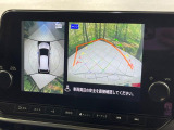 【アラウンドビューモニター】専用のカメラにより、上から見下ろしたような視点で360度クルマの周囲を確認することができます☆死角部分も確認しやすく、狭い場所での切り返しや駐車もスムーズに行えます。