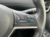 【プロパイロット】プロパイロットは、運転者が設定した車速を上限に先行車と車速に応じた車間距離を保ちながら、車線中央付近を走行するための運転操作を支援します。