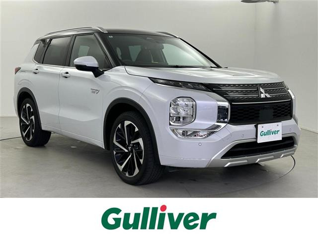 アウトランダー PHEV 2.4 P 4WD 本革シート