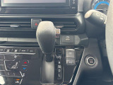 【 シフト 】スムーズなシフトチェンジで快適にお車を操縦していただけます!//