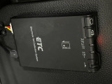 【ETC】高速道路の料金所をストレスなく通過!話題のスポットやサービスエリアに多い「スマートIC」利用時は必須のアイテムです。当店でセットアップを実施、ご納車当日からすぐにご利用いただけます!