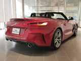 BMWプレミアムセレクション前橋では、高年式低走行モデルからMモデル、年式が経ちなかなかディーラーでは見かけないモデルまで幅広いラインナップで認定中古車を取り扱っております。品質に自信があります。
