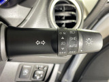 【オートライト(AUTO)】外の明るさをシステムが感知して、自動でヘッドライトが点灯します!ヘッドライトをつけ忘れを防ぐ便利機能です。