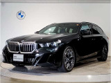 BMW 523dxDriveツーリング Mスポーツ ブラックサファイア☆全長:5060mm/全幅:1900mm/全高:1515mm☆燃費:16.6km/l(WLTCモード/カタログ値)
