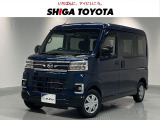 コンパクトなのに室内広々。荷室がフラットで使いやすいからお仕事からプライベートまで幅広くお使いいただけます。