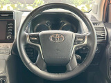 【純正革巻きステアリング】上質な革を使用することで、手にしっかり馴染みとても運転しやすいハンドルです♪