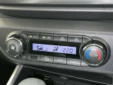 オートエアコンで快適な室内です。