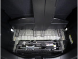 もちろんパンク修理剤&車載工具完備☆万が一のトラブルに備えて使い方もご説明いたします♪