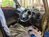 新車の未使用車です。室内は新車です。今回はコンプリートカーでの販売ですので割安です!早いもの勝ちですよ。