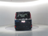 U-Carの販売だけでなく自動車保険、携帯電話の販売も行っております。