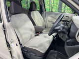 運転席シート廻りは使用感も少なく、良好な状態となっています。丁寧に使われていたことがよくわかりますね。