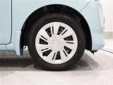 タイヤサイズは155/65R14です。