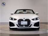 【キドニーグリル】BMWは約90年もの間、ほぼ全ての車両にひと目でBMWだと分かるこの特徴的なフロントグリルが備えられ、デザイン・アイコンとして親しまれてきました。