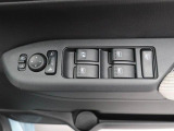 1年間&rdquo;走行距離無制限&rdquo;(無償保証)のまごころ保証付きのお車は、プラス1年、プラス2年の保証延長も可能です(延長保証分は別途有償となります)。※一部対象外の車もございます詳しくは営業スタッフまで