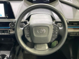 【純正革巻きステアリング】上質な革を使用することで、手にしっかり馴染みとても運転しやすいハンドルです♪
