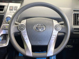 インテリアに合わせたデザインのステアリングは、運転される方のことも考え、運転しやすい形状、大きさです。是非一度、実際に触ってお確かめください。