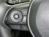ステアリングスイッチ装備!運転しながら手元でオーディオの操作などができます。