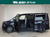 両側パワースライドドア付きだから、狭い駐車スペースなどでの 乗り降りラクラク!小さなお子さまのいるご家庭には嬉しい装備。