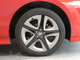 R5年式夏タイヤ215/45R17グッドイヤー製です。