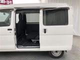 納車後は、無料1か月点検も行っております。実際に乗ってみて、気になることがあればお申しつけください。