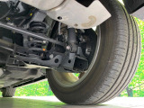 お車を安心してお乗りいただく為には、足回りの定期点検が欠かせません。サービスサポート(有償保証)では無料点検もご提供しており、安心のカーライフをお過ごしいただけるサポート体制が整っています。