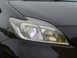 夜のドライブにはとても便利なHID。通常のハロゲンよりも約3倍くらい明るいとされていますので、安全性も向上します。さらに青白い光で見た目もカッコよく、ナイトドライブが楽しくなりそうです。