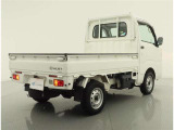 大切なお車のためにボディーコーティングも扱っています。車体によって金額が異なりますので、お気軽にご相談下さいませ。中古車だからこそ・・・この期に施工されるお客様が多いんですよ!