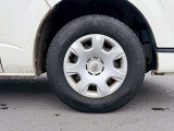 気になるお車がありましたら右の電話番号から直接お店にお問い合わせください。支払方法から車両情報、状態までなんでもご説明させて頂きます。スタッフ一同ご連絡お待ちしております。