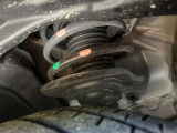 お車を安心してお乗りいただく為には、足回りの定期点検が欠かせません。サービスサポート(有償保証)では無料点検もご提供しており、安心のカーライフをお過ごしいただけるサポート体制が整っています。