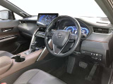 前方の見通しが良いすっきりした視界、誰でも扱いやすく運転できます。疲れにくく安心ドライブを更に快適なものにします!