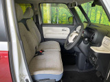 運転席シート廻りは使用感も少なく、良好な状態となっています。丁寧に使われていたことがよくわかりますね。