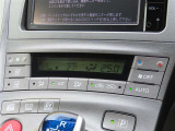 オートエアコンで車内はいつでも快適です♪