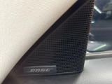 【BOSEサウンドシステム】メーカーオプションの高品位サウンドシステムを搭載。専用のチューニングが施された大小様々なスピーカーから良質なサウンドが奏でられます。
