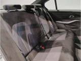 【エアバック】BMWのエアバックやその他の安全装備は、互いに補完しあう事で徹底した安全性を貫きます。万一の事故の際にそれぞれ最適な保護を提供してくれます!
