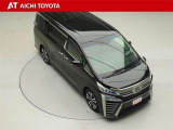 両側パワースライドドア付きだから、狭い駐車スペースなどでの乗り降りラクラク♪小さなお子さまのいるご家庭には嬉しい装備です。