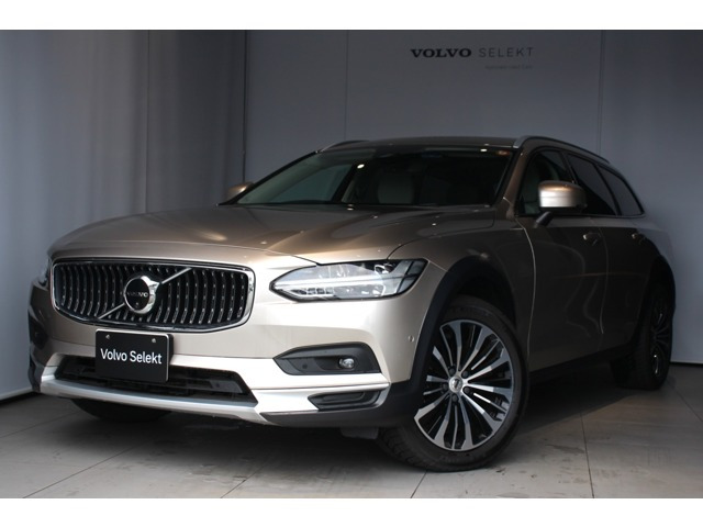 ボルボ V90クロスカントリー 