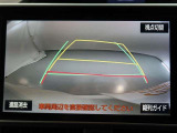 バックカメラが付いているので後方確認しながら安心して駐車することができます。