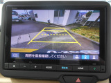 バックカメラ付きで運転が苦手な方も車庫入れが安心です!狭いところでの駐停車もお車を傷つけず安心です!
